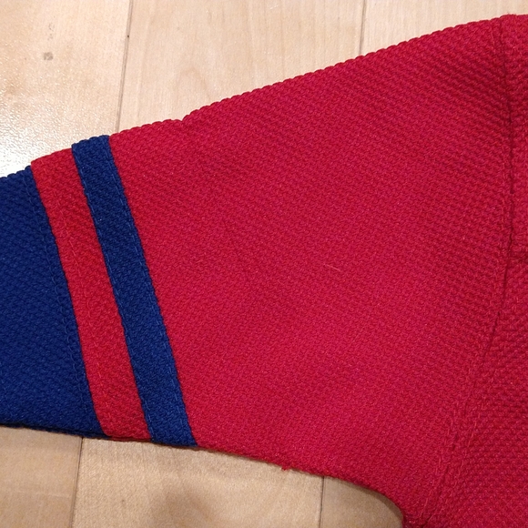 *loaned out* 3/20$ 12m Montreal Canadian Habs NHL jersey not perfect - Picture 7 of 7